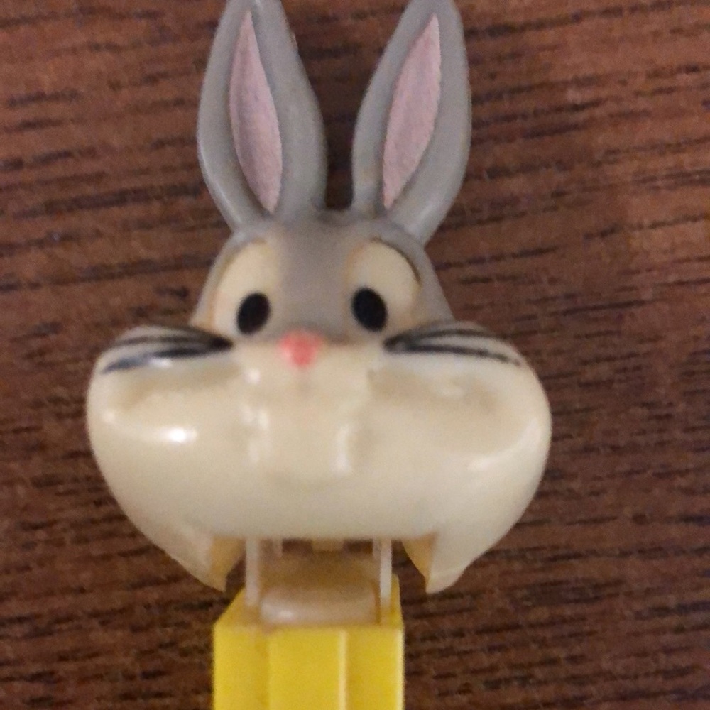 Rare PEZ Yosemite Sam Bugs bunny and Easter bunny dispensers - Picture 6 of 14